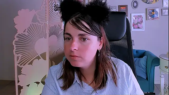 Snapshot of MartaEdams chatting on September 9, 2025, 6:13 am MartaEdams online show from September 9, 2025, 6:13 am