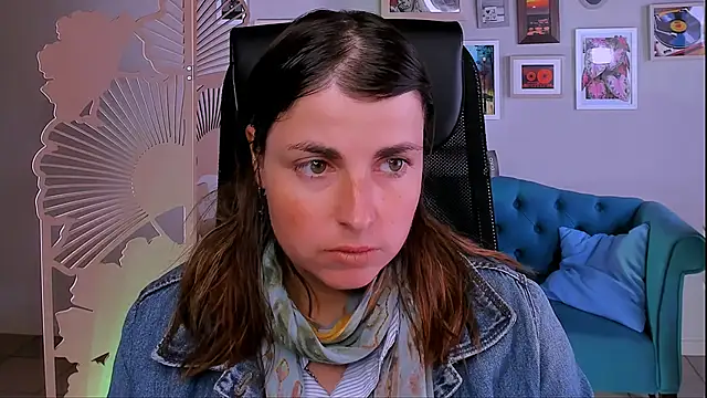 Snapshot of MartaEdams chatting on September 10, 2025, 6:02 am MartaEdams online show from September 10, 2025, 6:02 am