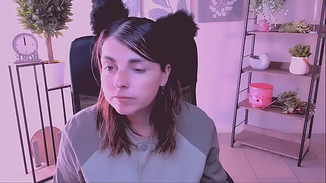 Snapshot of MartaEdams chatting on September 23, 2025, 6:05 am MartaEdams online show from September 23, 2025, 6:05 am