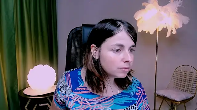 Snapshot of MartaEdams chatting on November 28, 2025, 6:16 am MartaEdams online show from November 28, 2025, 6:16 am