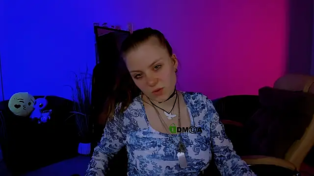 Snapshot of foxy_tease_ chatting on October 10, 2025, 10:20 pm foxy tease online show from October 10, 2025, 10:20 pm