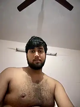 Snapshot of aka_big chatting on December 5, 2025, 8:27 pm aka big online show from December 5, 2025, 8:27 pm