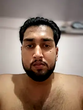 Snapshot of aka_big chatting on December 14, 2025, 6:45 pm aka big online show from December 14, 2025, 6:45 pm