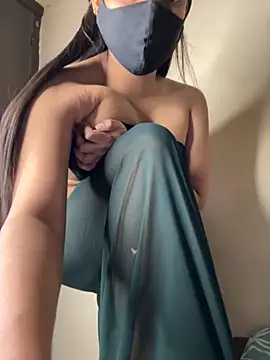 Snapshot of Cute-Sakhi chatting on November 5, 2025, 1:44 pm Cute-Sakhi online show from November 5, 2025, 1:44 pm