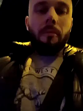 Barber33zk online show from November 12, 2025, 11:47 pm