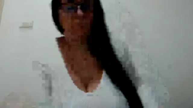 jollene online show from October 18, 2025, 12:28 pm