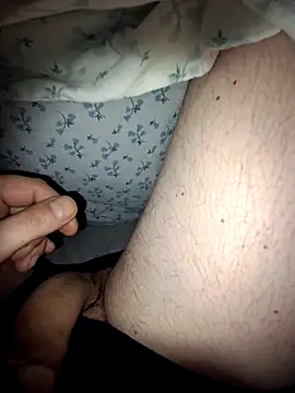 Capas122 online show from December 17, 2025, 10:27 pm