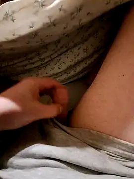 Capas122 online show from December 21, 2025, 12:18 am