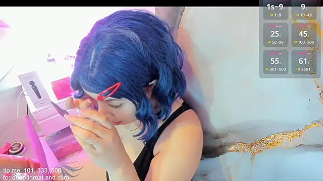 Snapshot of hinata_dolly chatting on November 19, 2025, 10:15 am hinata dolly online show from November 19, 2025, 10:15 am