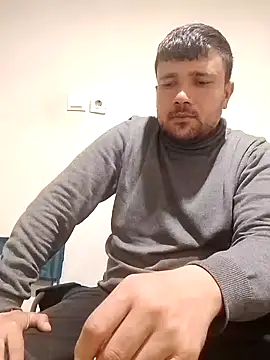 nihattttttttttttttt online show from November 25, 2025, 8:42 pm