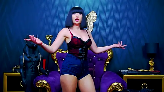 LaraMaeve online show from November 8, 2025, 5:51 am