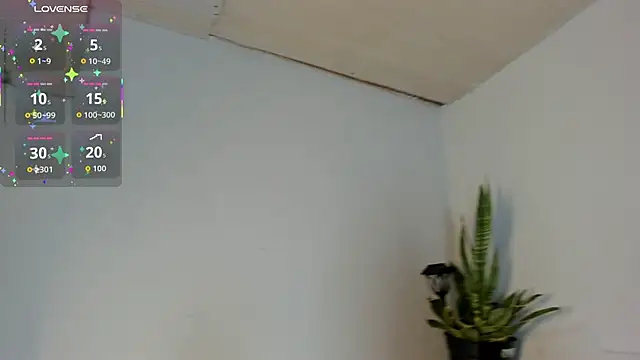 Snapshot of Sophia_Ebony chatting on October 17, 2025, 12:30 pm Sophia Ebony online show from October 17, 2025, 12:30 pm