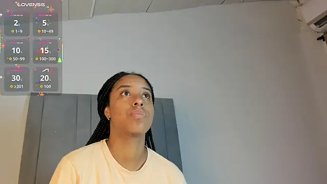 Snapshot of Sophia_Ebony chatting on October 22, 2025, 12:38 pm Sophia Ebony online show from October 22, 2025, 12:38 pm