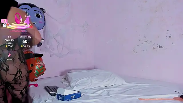 Snapshot of kethe_love_ chatting on October 31, 2025, 9:05 pm kethe love online show from October 31, 2025, 9:05 pm