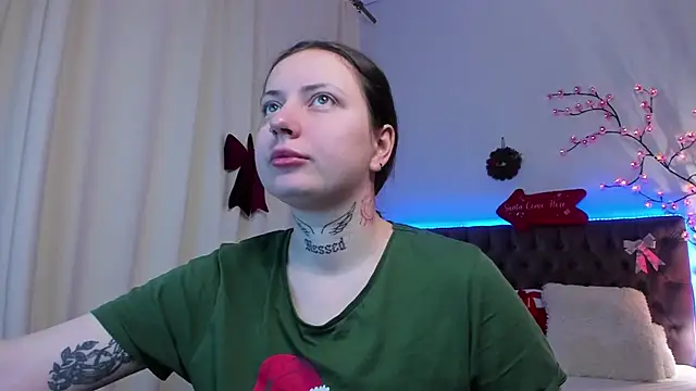 LilaVame online show from December 13, 2025, 11:21 pm