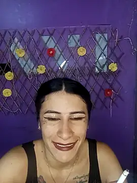 Snapshot of karinnahotdirty chatting on September 20, 2025, 9:49 pm karinnahotdirty online show from September 20, 2025, 9:49 pm