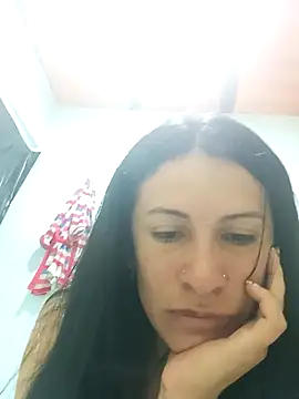 Snapshot of karinnahotdirty chatting on December 14, 2025, 4:01 pm karinnahotdirty online show from December 14, 2025, 4:01 pm