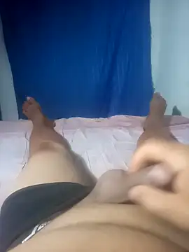 Snapshot of cora08 chatting on November 24, 2025, 7:13 pm cora08 online show from November 24, 2025, 7:13 pm