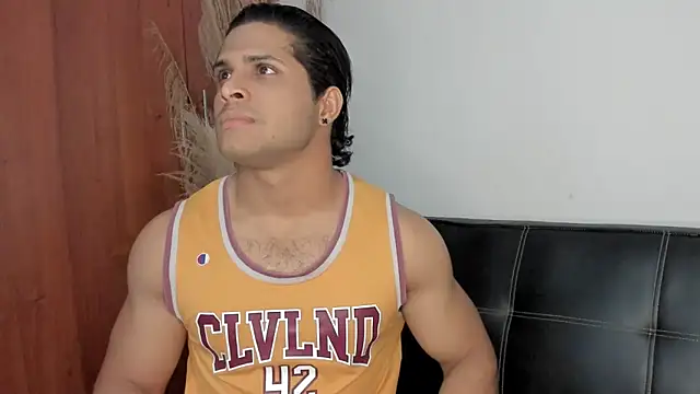 Evansdark1 online show from October 29, 2025, 1:19 am