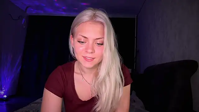 AliceOceanEye online show from October 12, 2025, 2:05 pm