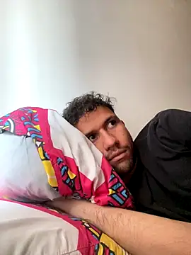 Snapshot of Michaell_Spinelly chatting on September 8, 2025, 4:39 pm Michaell Spinelly online show from September 8, 2025, 4:39 pm