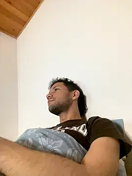 Snapshot of Michaell_Spinelly chatting on December 2, 2025, 12:38 am Michaell Spinelly online show from December 2, 2025, 12:38 am