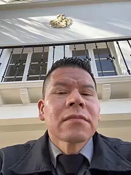 Manu0586 online show from November 7, 2025, 1:22 pm