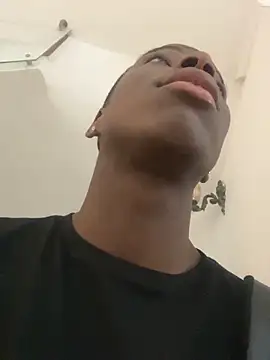 Snapshot of CharlesBrown_ chatting on November 14, 2025, 11:53 am CharlesBrown online show from November 14, 2025, 11:53 am