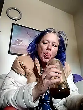 Snapshot of anonymity_awaits@xh chatting on November 11, 2025, 5:57 pm anonymity awaitsxh online show from November 11, 2025, 5:57 pm