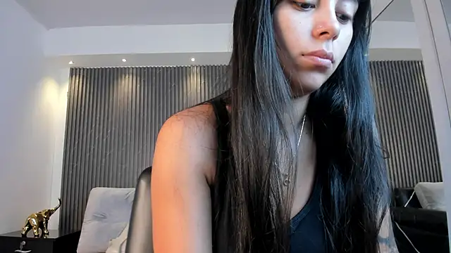 Snapshot of freyja_sweet_ chatting on October 8, 2025, 11:08 am freyja sweet  online show from October 8, 2025, 11:08 am