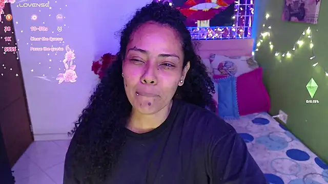 Snapshot of katherinnyazz chatting on November 22, 2025, 4:22 am katherinnyazz online show from November 22, 2025, 4:22 am