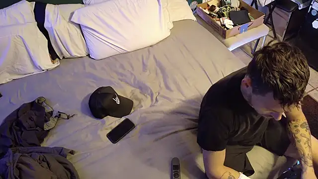 cough2getoff online show from November 5, 2025, 4:23 am