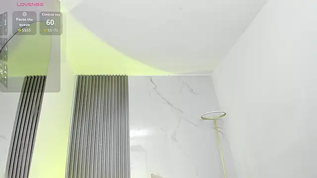 kiaratentation online show from September 8, 2025, 7:35 pm