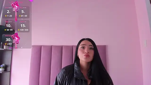 Snapshot of violet_myerrs chatting on October 4, 2025, 1:42 pm violet myerrs online show from October 4, 2025, 1:42 pm