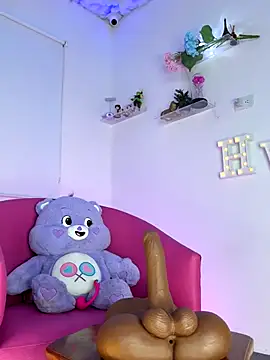 Snapshot of Helen_Vidall chatting on October 6, 2025, 3:48 am Helen Vidall online show from October 6, 2025, 3:48 am