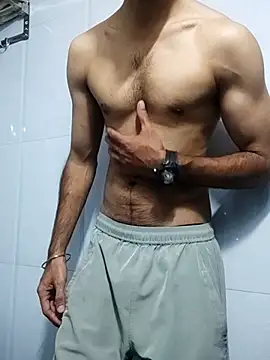 Snapshot of chocodick91 chatting on October 15, 2025, 3:56 pm chocodick91 online show from October 15, 2025, 3:56 pm