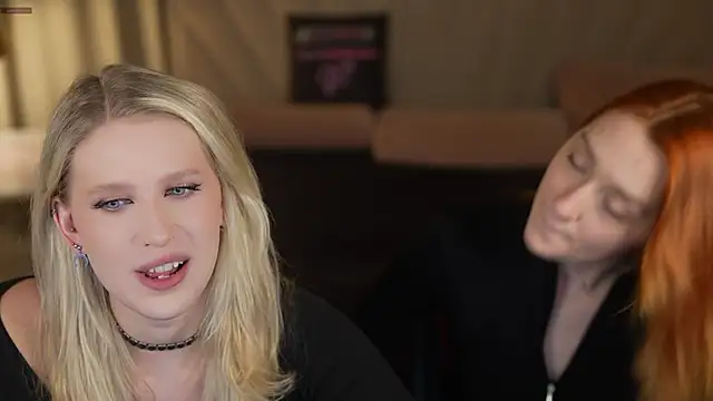 Snapshot of Scarlett_Sweet054 chatting on December 5, 2025, 4:14 pm Scarlett Sweet054 online show from December 5, 2025, 4:14 pm