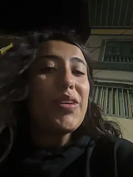 Snapshot of my_aleja_ chatting on September 10, 2025, 5:40 am my aleja online show from September 10, 2025, 5:40 am