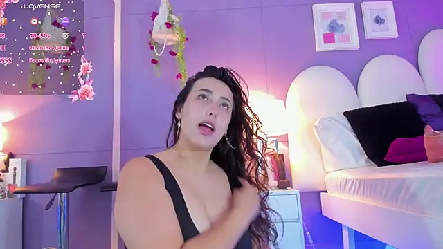 Snapshot of my_aleja_ chatting on October 11, 2025, 1:20 pm my aleja online show from October 11, 2025, 1:20 pm