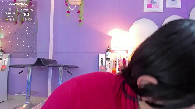 Snapshot of my_aleja_ chatting on November 16, 2025, 2:44 pm my aleja online show from November 16, 2025, 2:44 pm