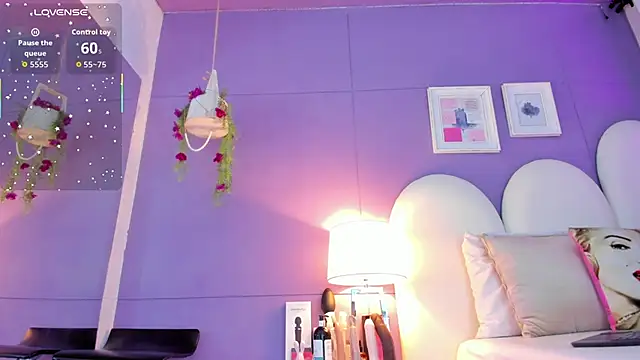 Snapshot of my_aleja_ chatting on November 22, 2025, 1:21 pm my aleja online show from November 22, 2025, 1:21 pm