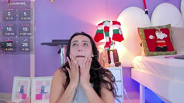 Snapshot of my_aleja_ chatting on December 3, 2025, 1:09 pm my aleja online show from December 3, 2025, 1:09 pm