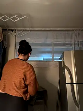 Snapshot of my_aleja_ chatting on December 5, 2025, 2:09 am my aleja online show from December 5, 2025, 2:09 am