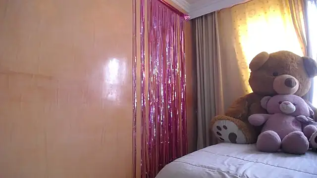 Snapshot of miss_lilieth chatting on November 3, 2025, 4:30 pm miss lilieth online show from November 3, 2025, 4:30 pm