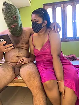 Snapshot of SwatiCam chatting on October 15, 2025, 8:03 am SwatiCam online show from October 15, 2025, 8:03 am