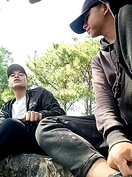 zebba12 online show from October 25, 2025, 6:43 am