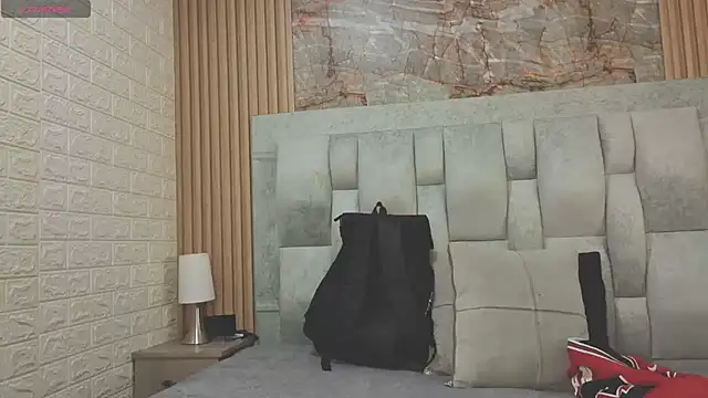 Snapshot of pipedark_ chatting on October 10, 2025, 2:21 am pipedark online show from October 10, 2025, 2:21 am