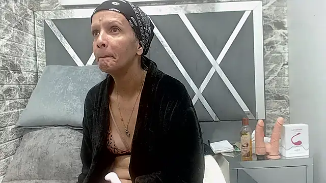 YanetRose online show from September 22, 2025, 3:19 am