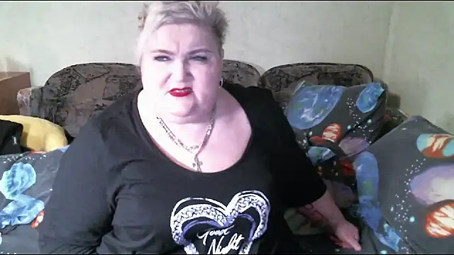 Snapshot of Lana555 chatting on February 27, 2025, 5:04 pm Lana555 online show from February 27, 2025, 5:04 pm
