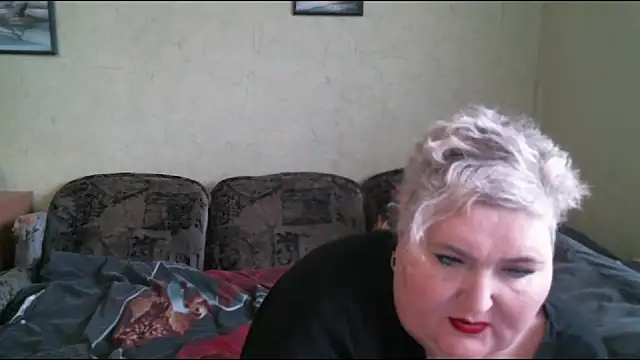 Snapshot of Lana555 chatting on March 3, 2025, 1:31 pm Lana555 online show from March 3, 2025, 1:31 pm